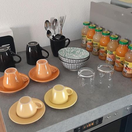 Casa Rosy - Stanza Privata Con Bagno Esclusivo E Parcheggio Gratuito Lejlighed Porto Torres Eksteriør billede