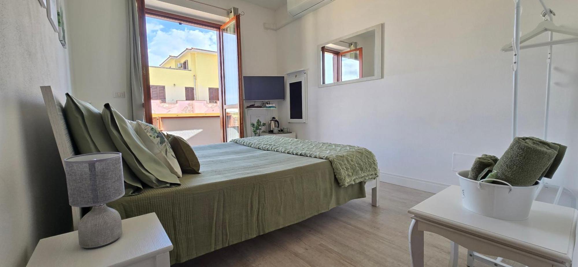 Casa Rosy - Stanza Privata Con Bagno Esclusivo E Parcheggio Gratuito Lejlighed Porto Torres Eksteriør billede